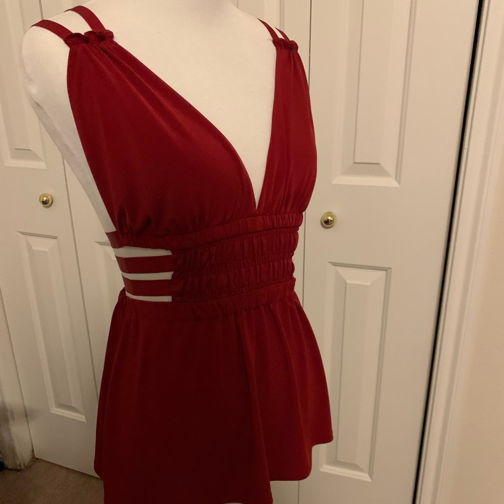 Strappy Deep V top